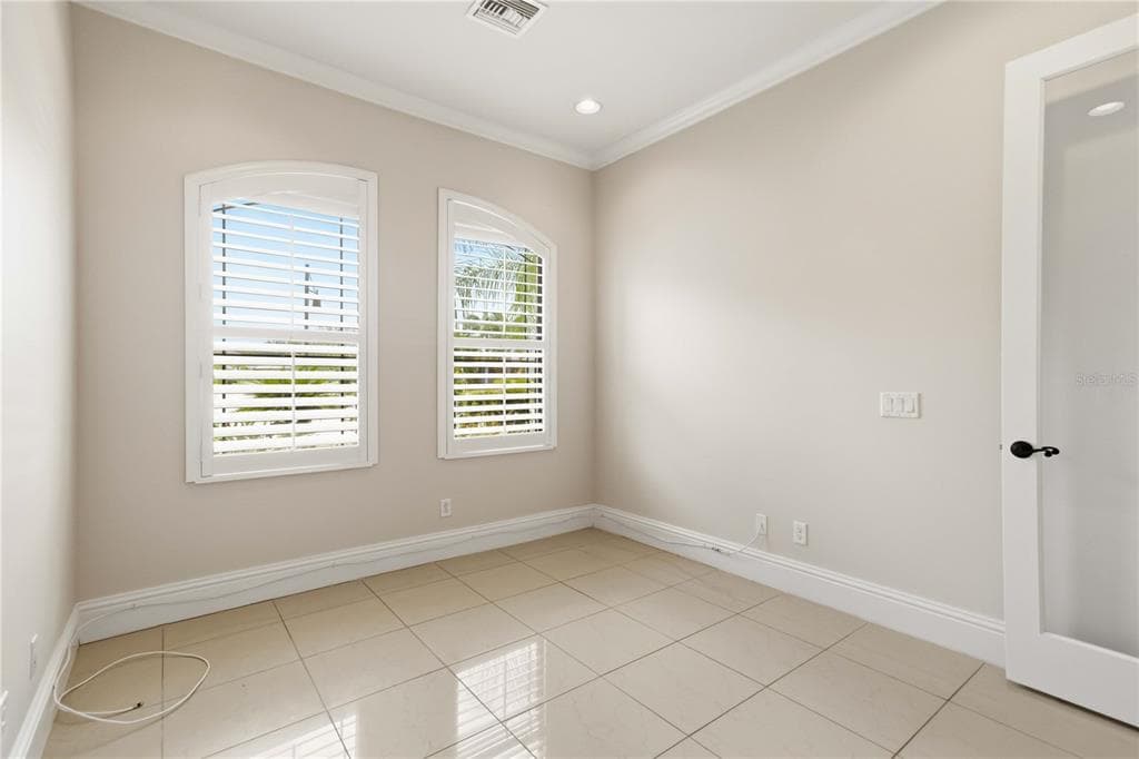 8057 RIO BELLA PLACE photo 25