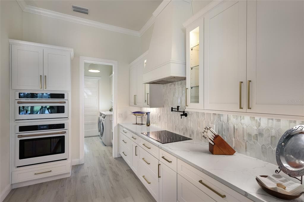 115 WESTWIND DRIVE photo 17