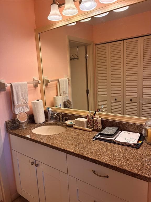 4521 KINGSMERE 6 photo 25