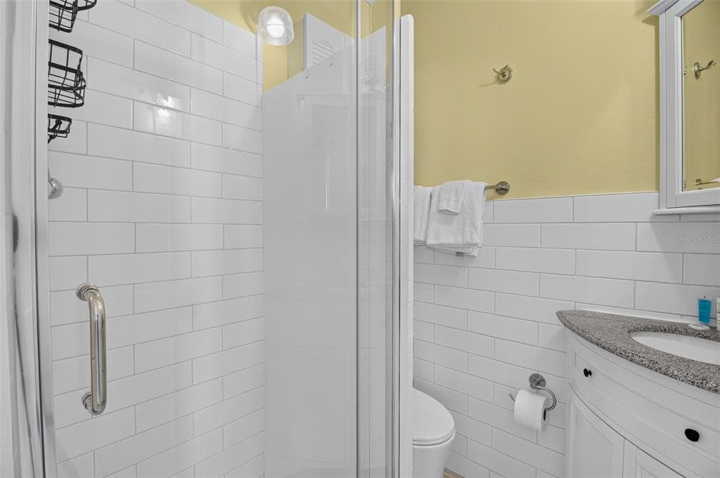 908 VILLAS DRIVE 10 photo 14