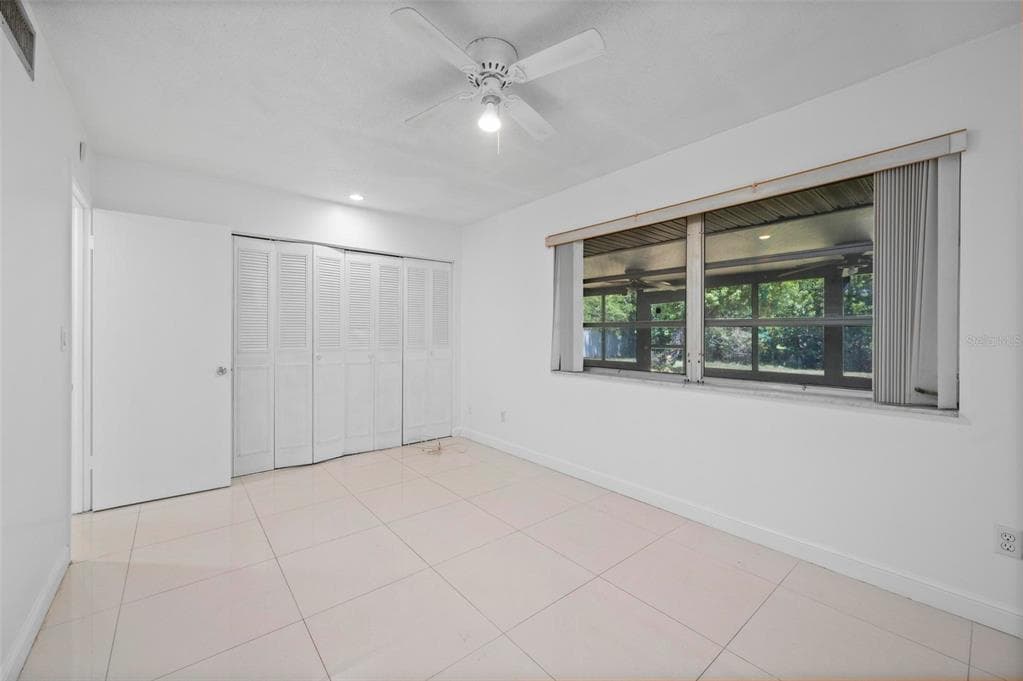 21358 BURKHART DRIVE photo 23