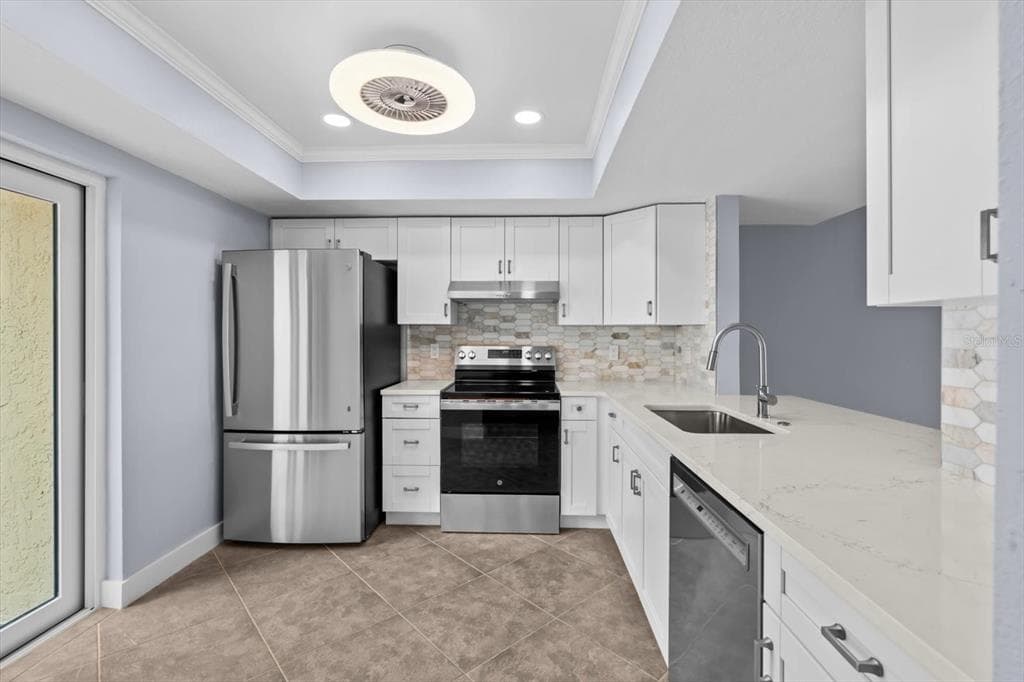 7530 SUNSHINE SKYWAY LANE S T30 photo 6
