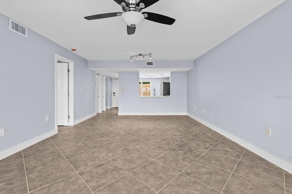7530 SUNSHINE SKYWAY LANE S T30 photo 10