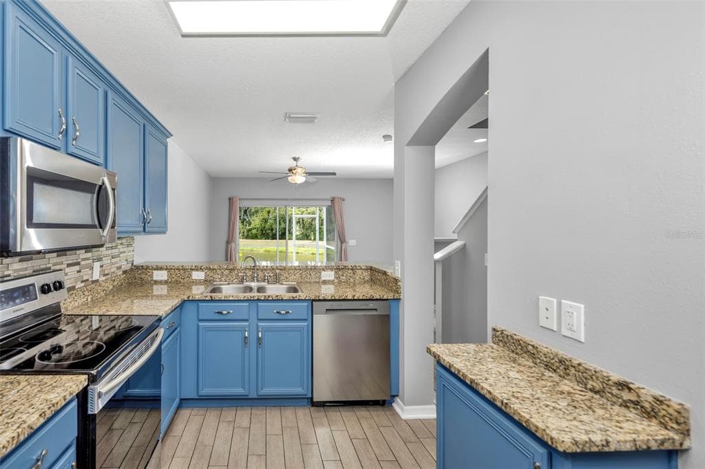 5842 FISHHAWK RIDGE DRIVE photo 6