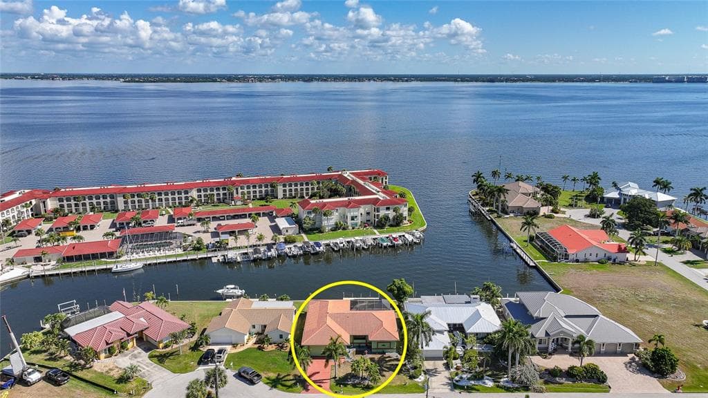 2750 AQUA COURT 3