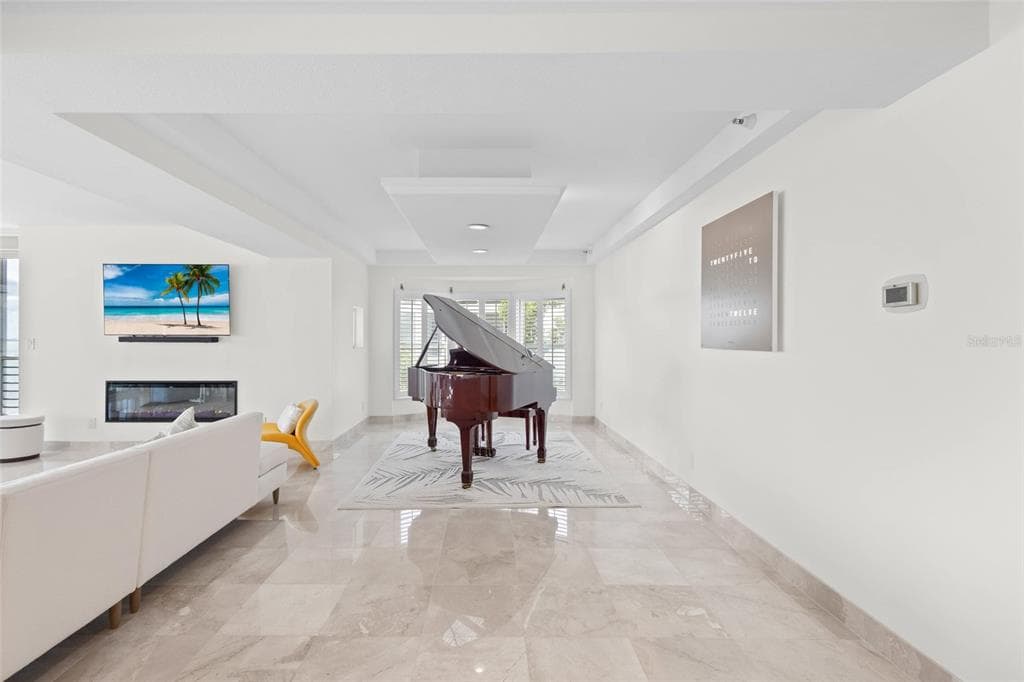 2450 HARBOURSIDE DRIVE 244 photo 12