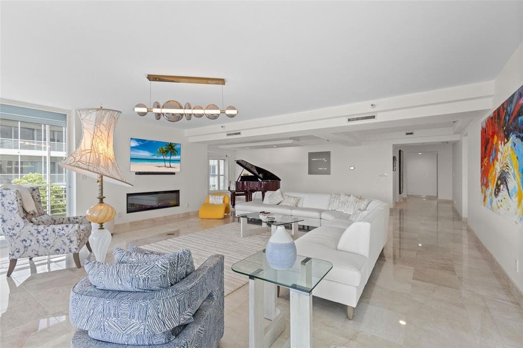 2450 HARBOURSIDE DRIVE 244 photo 11