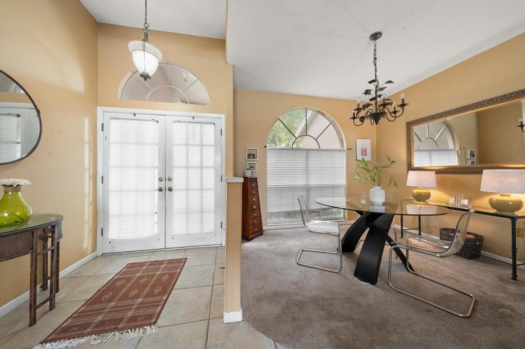 684 SAMANTHA DRIVE photo 6