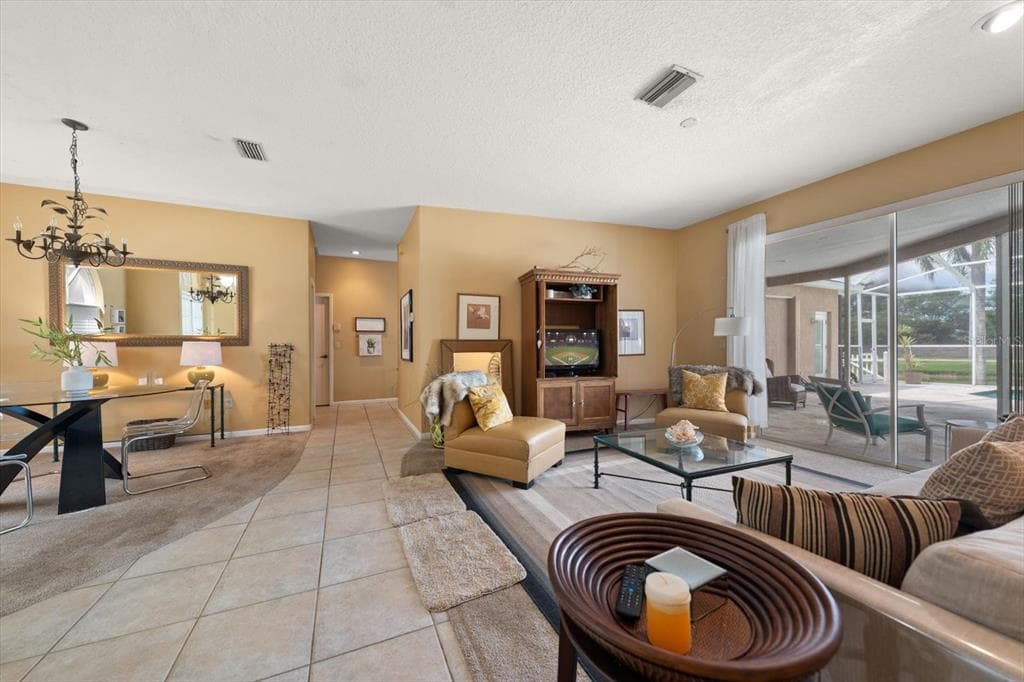 684 SAMANTHA DRIVE photo 7