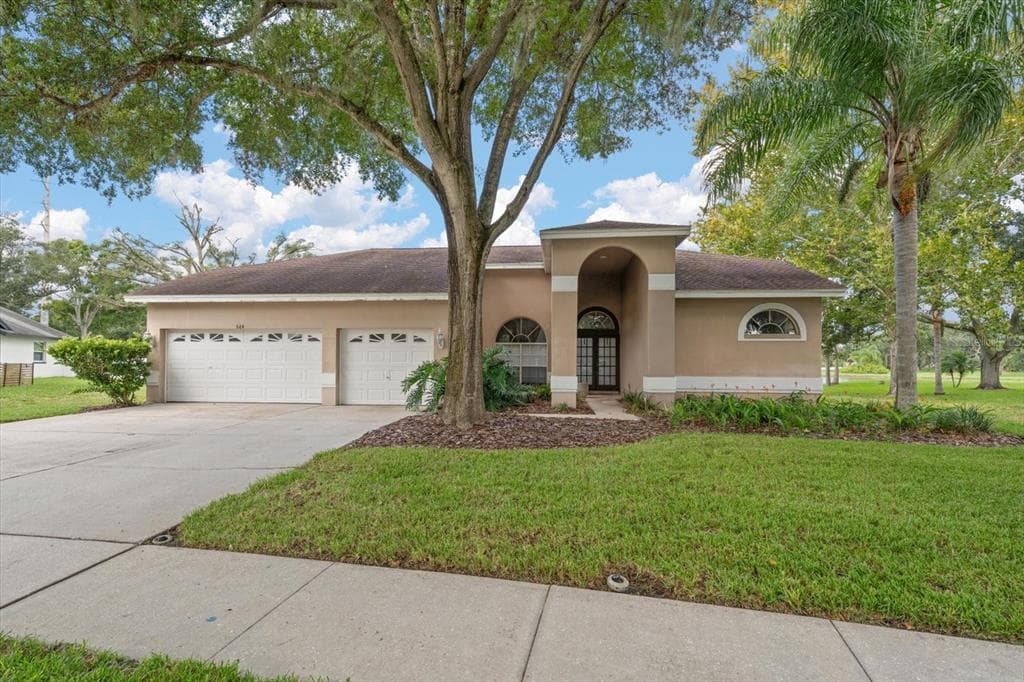 684 SAMANTHA DRIVE photo 1