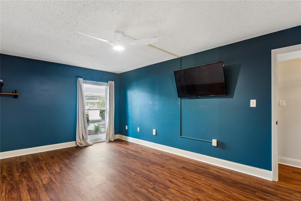 225 COUNTRY CLUB DRIVE C131 photo 22