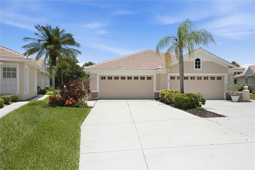 1867 SAN TROVASO WAY photo 4