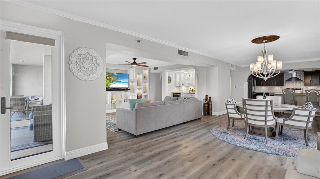 1480 GULF BOULEVARD 601 photo 16