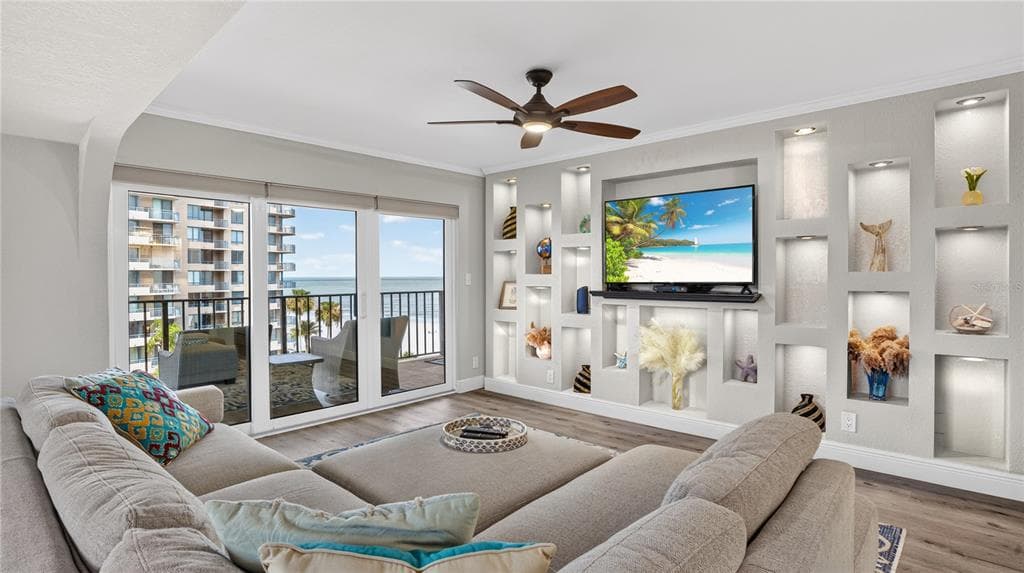1480 GULF BOULEVARD 601 photo 21