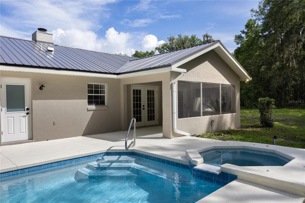 14810 NW 185 STREET photo 22