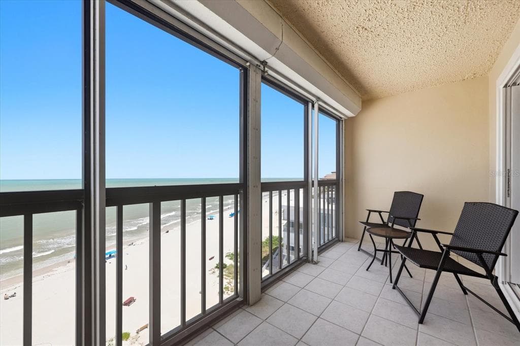 19450 GULF BOULEVARD 903 photo 18