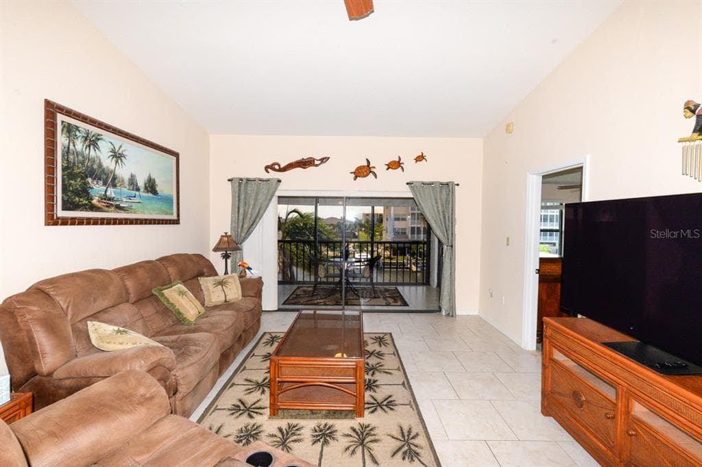 335 COLDEWAY DRIVE F21 photo 13