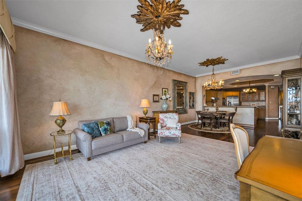 17717 GULF BOULEVARD 504 photo 8