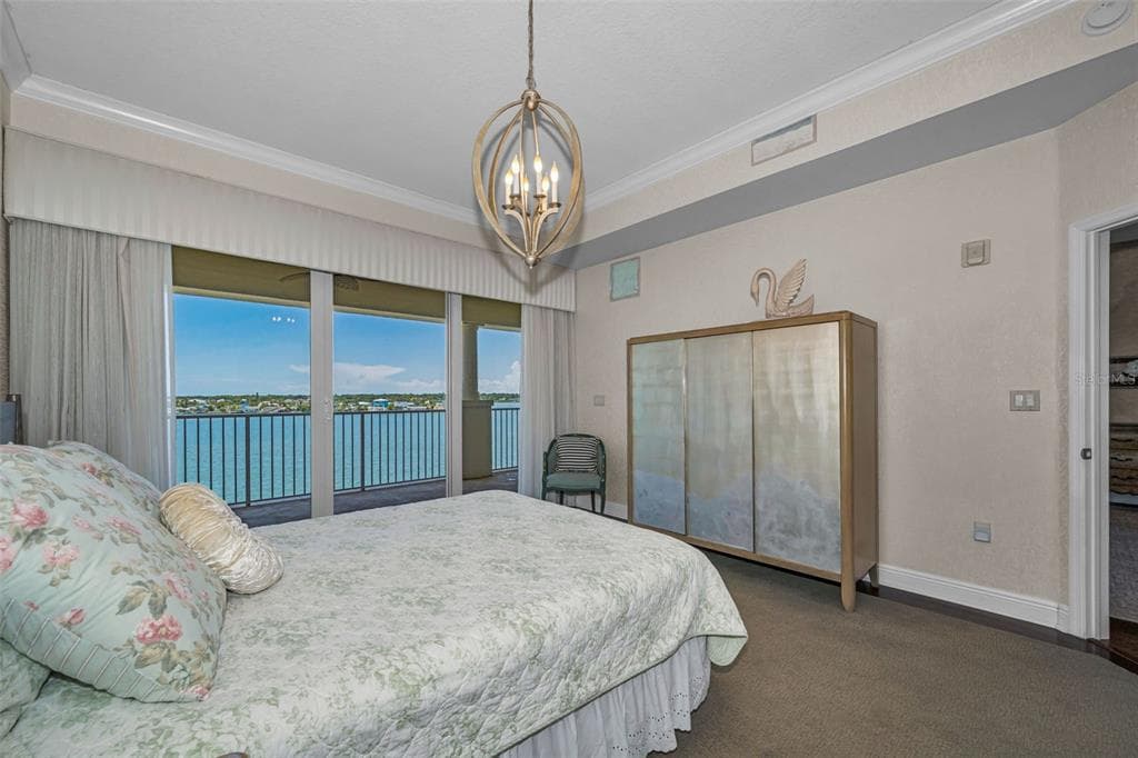17717 GULF BOULEVARD 504 photo 25