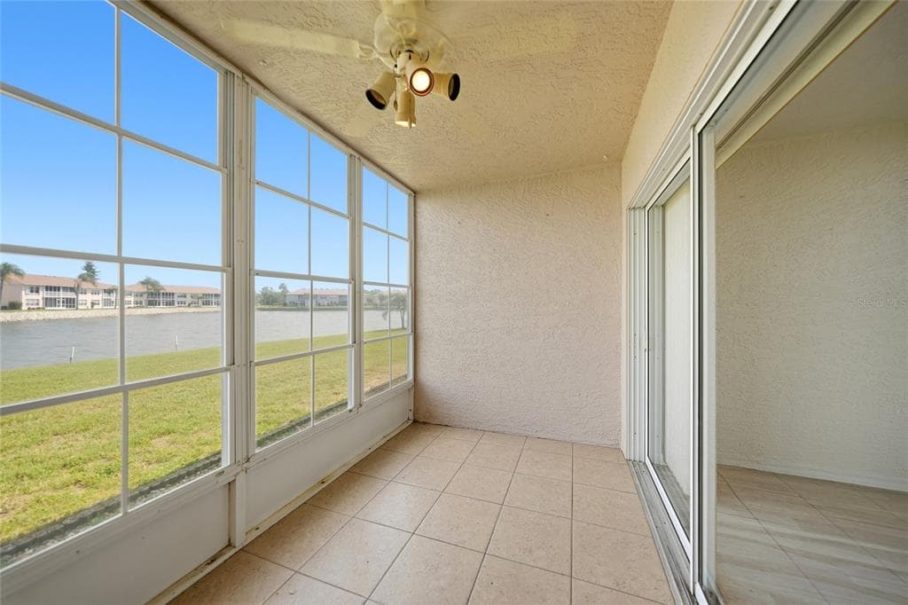 11644 SW EGRET CIRCLE 701 photo 23