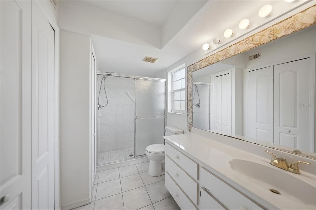11644 SW EGRET CIRCLE 701 photo 12