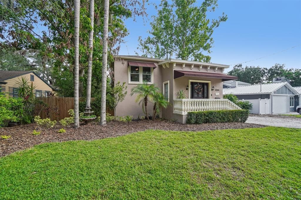 1204 E PARK CIRCLE photo 16