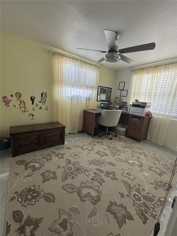 1002 SILVER PALM WAY photo 15
