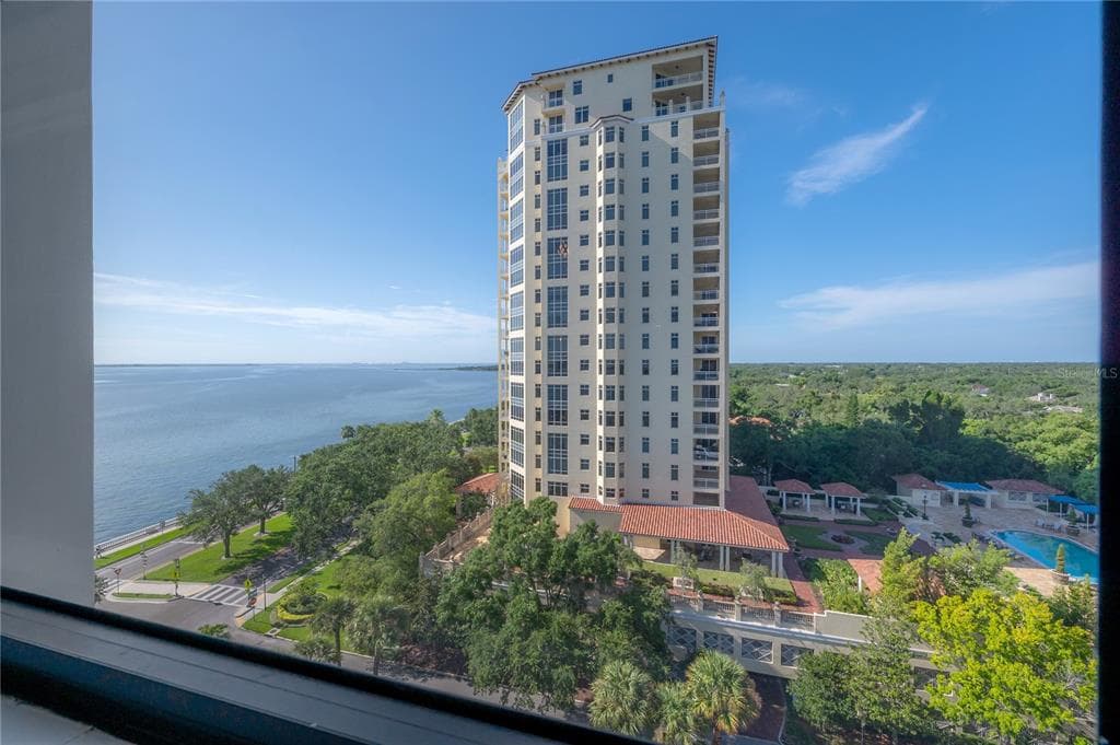 4141 BAYSHORE BOULEVARD 1003 photo 22