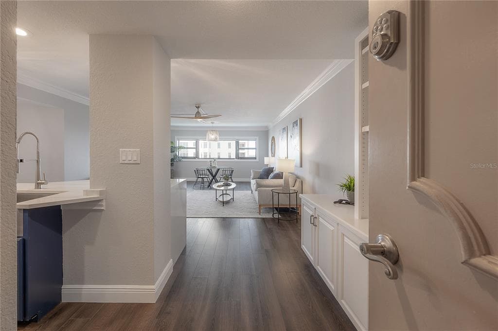 4141 BAYSHORE BOULEVARD 1003 photo 4