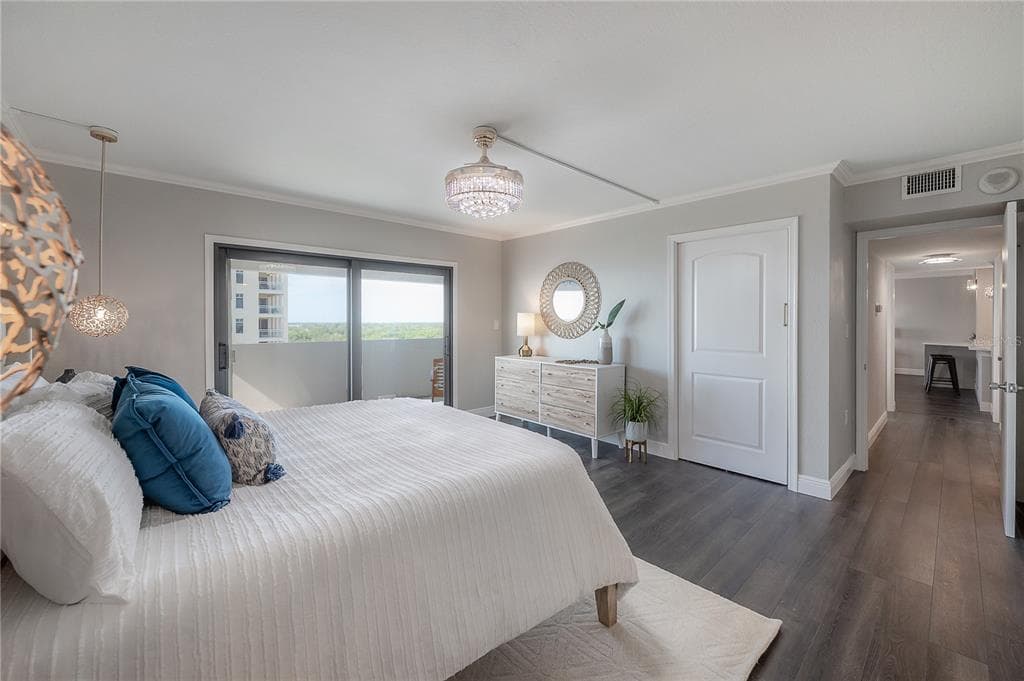 4141 BAYSHORE BOULEVARD 1003 photo 25