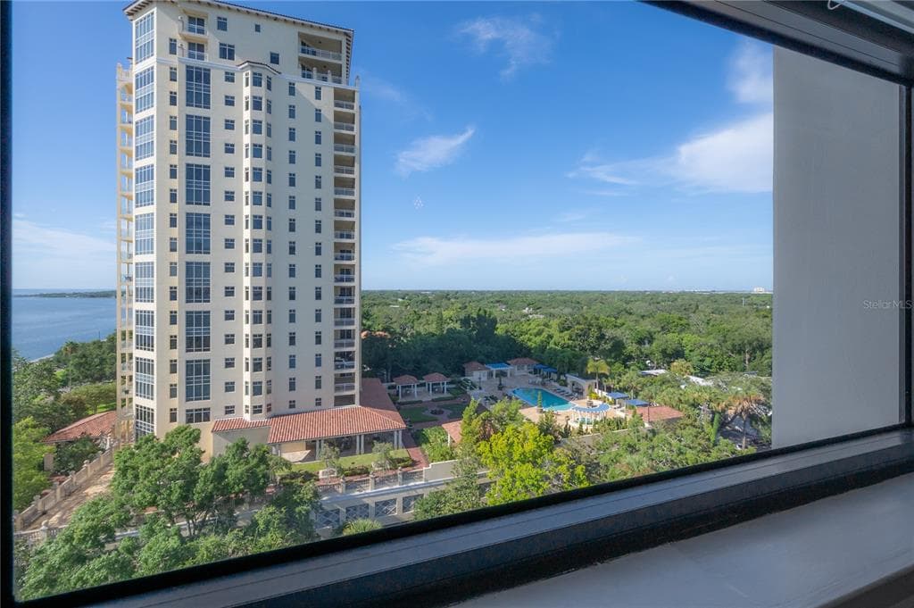 4141 BAYSHORE BOULEVARD 1003 photo 21