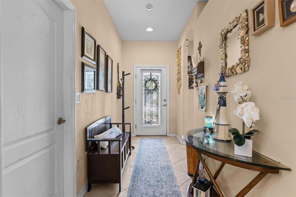 905 PARKER DEN DRIVE photo 3