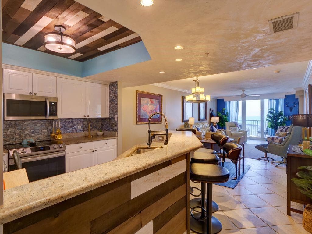 2055 S ATLANTIC AVENUE 1410 photo 13