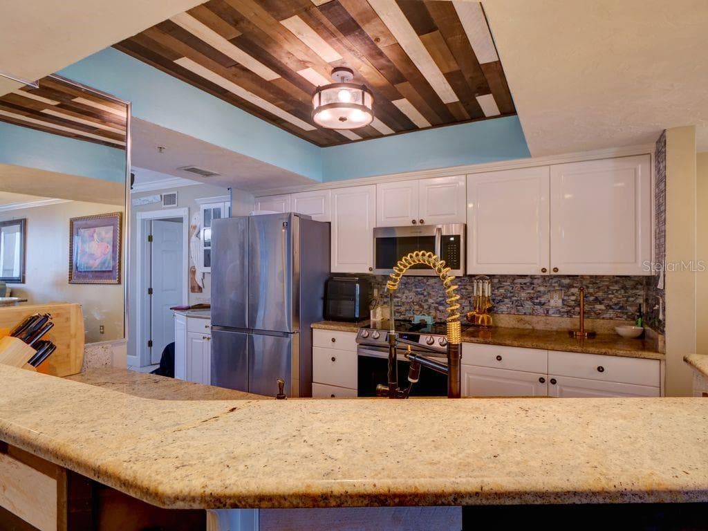 2055 S ATLANTIC AVENUE 1410 photo 11