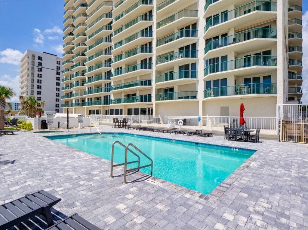 2055 S ATLANTIC AVENUE 1410 photo 8