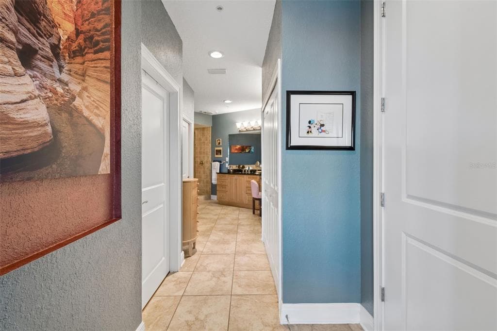 1038 BELLASOL WAY 403 photo 17