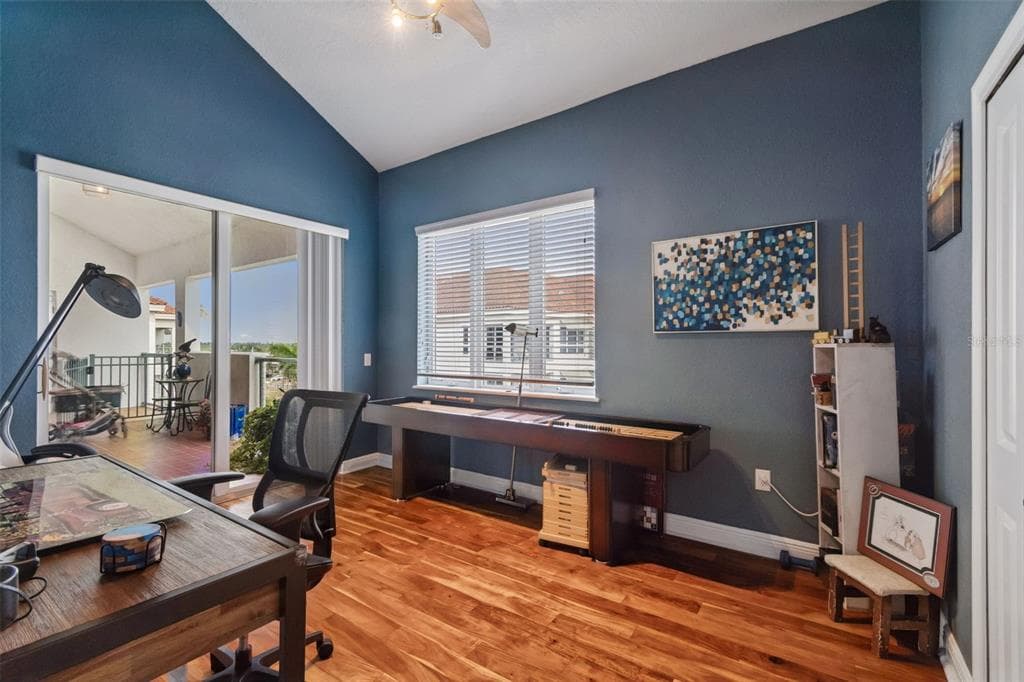 1038 BELLASOL WAY 403 photo 11