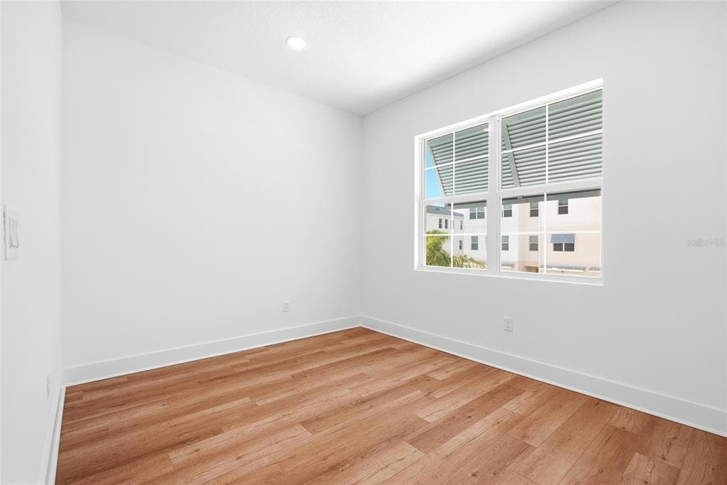 9936 KEY HAVEN ROAD photo 23