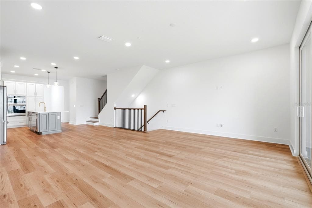 9936 KEY HAVEN ROAD photo 5