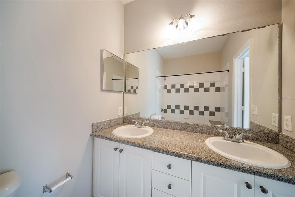 7633 PLANTATION CIRCLE 7633 photo 22