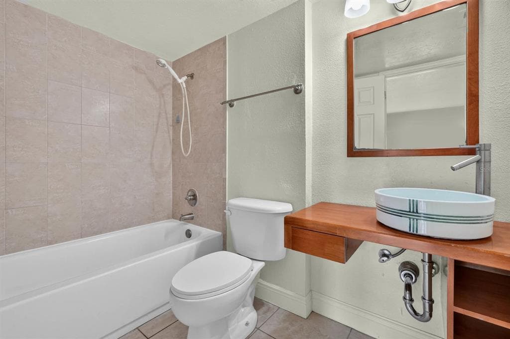 900 S PENINSULA DRIVE 214 photo 23