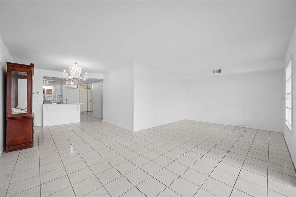 1847 SHORE DRIVE S 509 photo 17