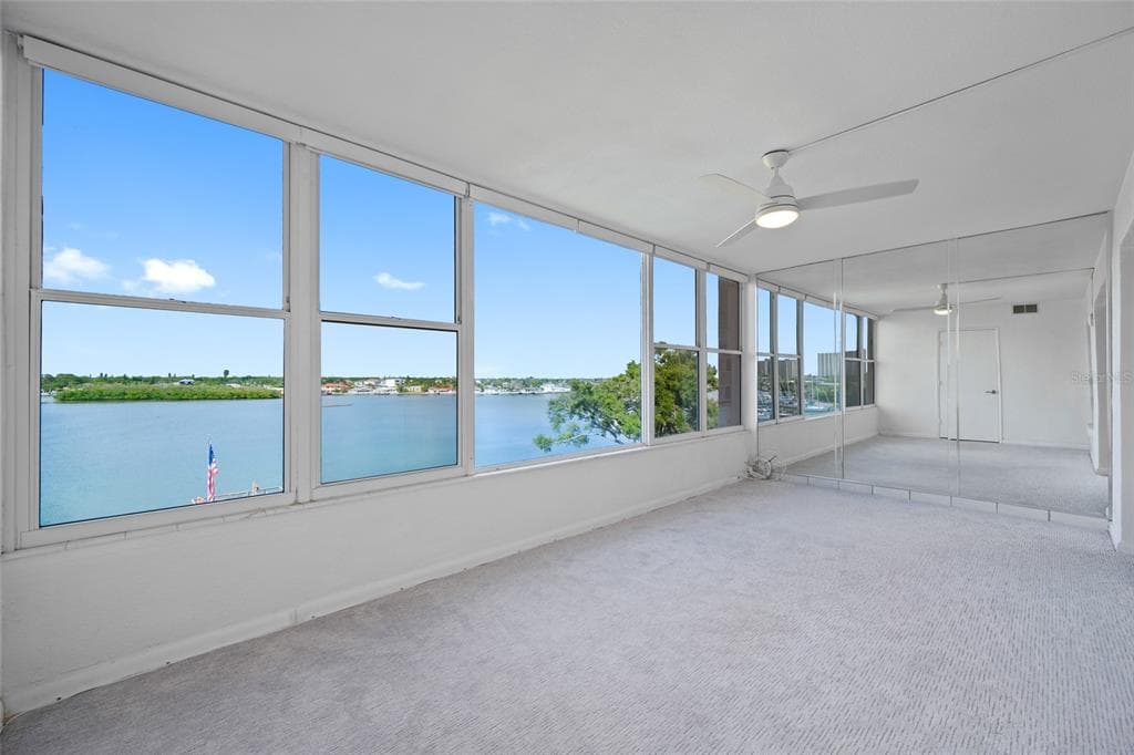 1847 SHORE DRIVE S 509 photo 20