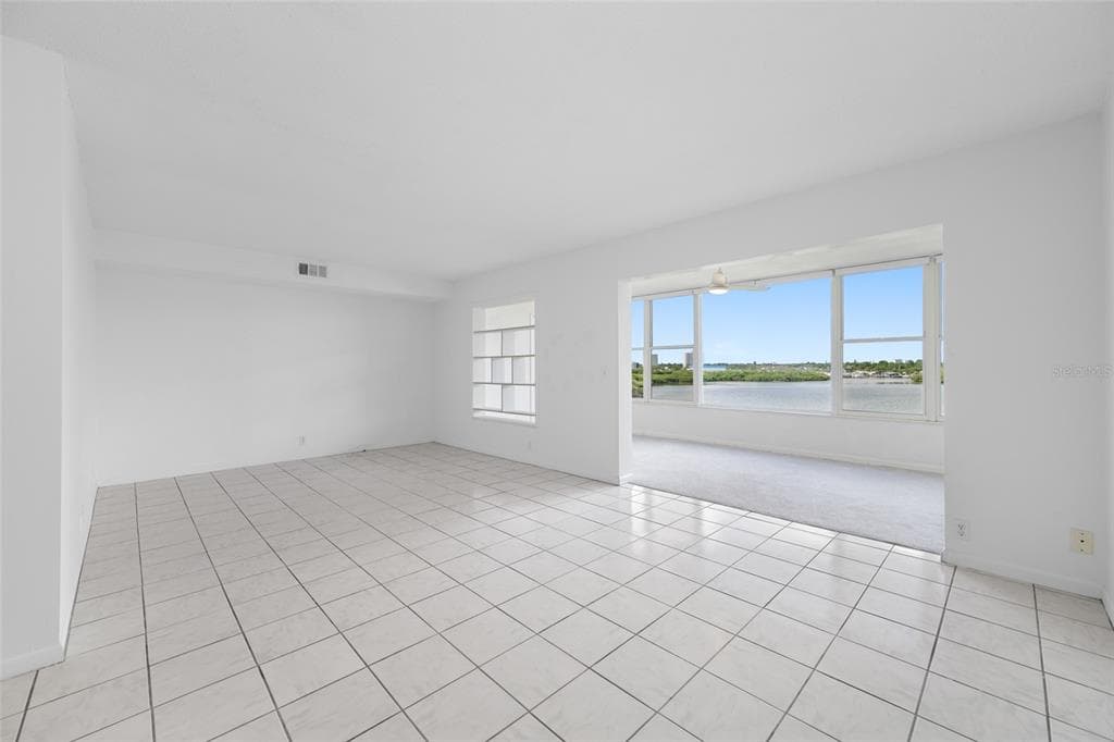1847 SHORE DRIVE S 509 photo 15