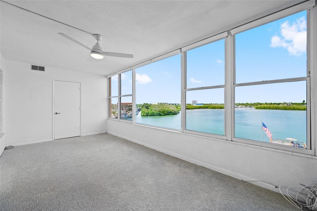 1847 SHORE DRIVE S 509 photo 19