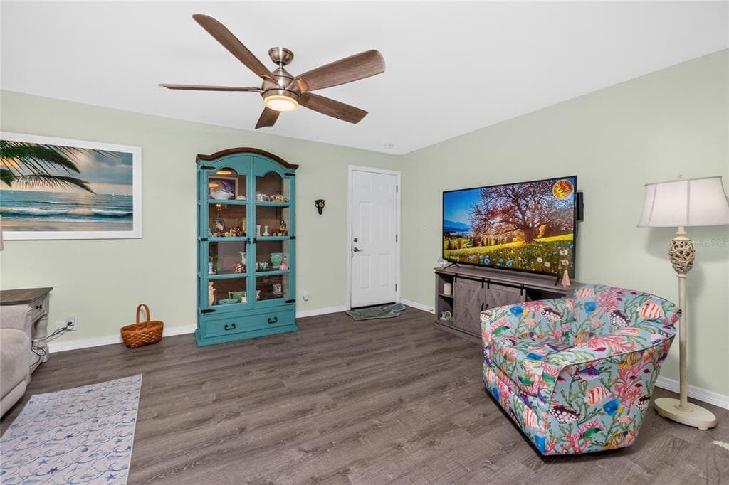 219 CADDY ROAD photo 7