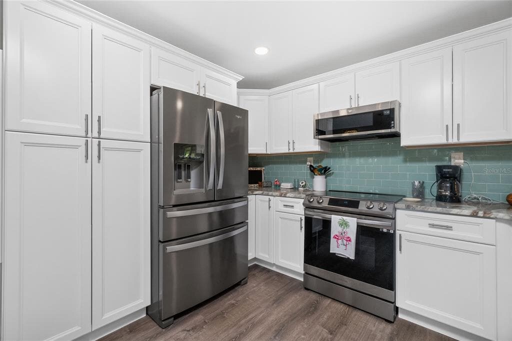 219 CADDY ROAD photo 18