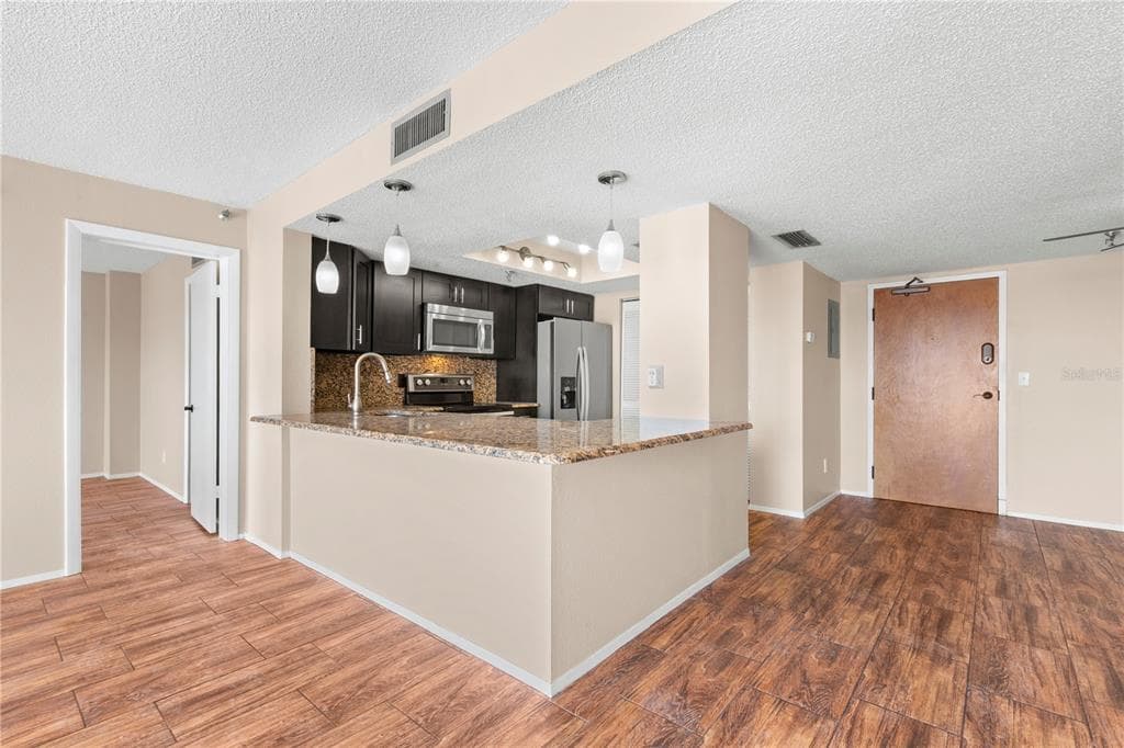 7432 SUNSHINE SKYWAY LANE S 302 photo 8