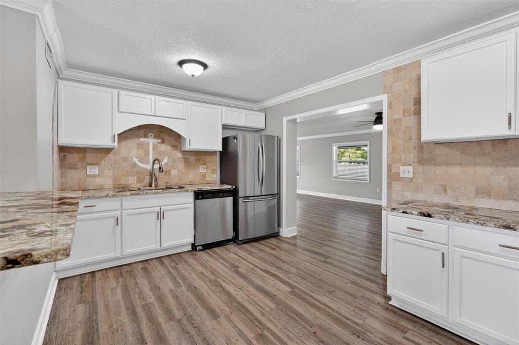 1330 S SHORE DRIVE photo 23