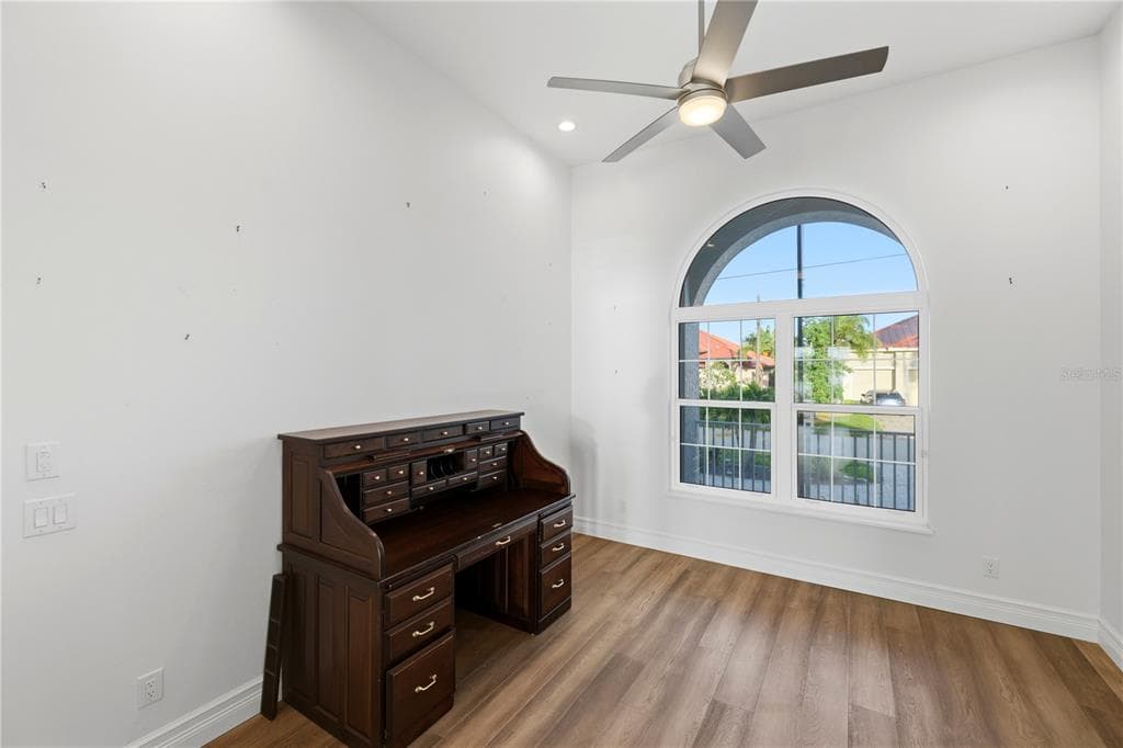 2139 PALM TREE DRIVE photo 25